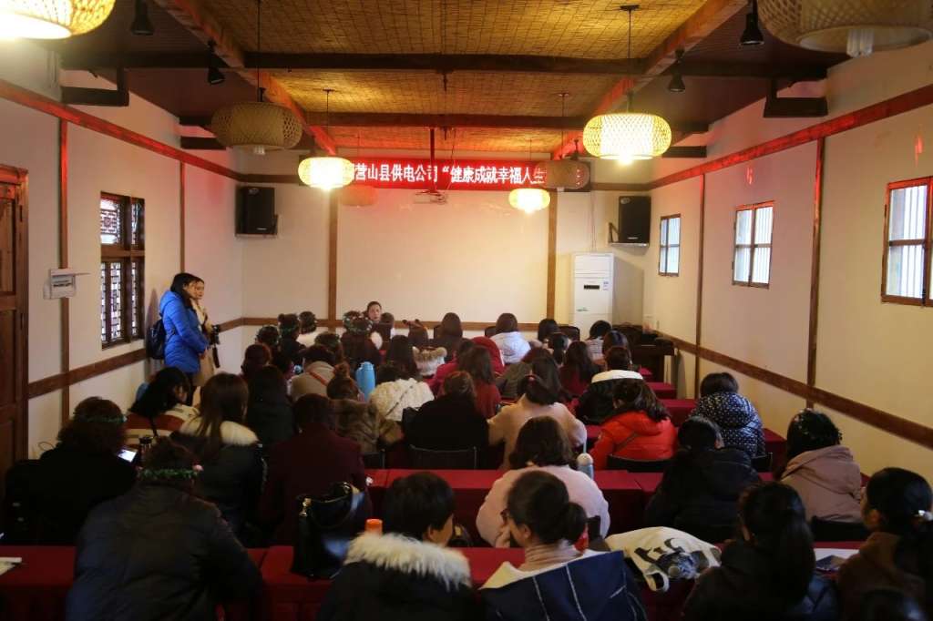 https://mmbiz.qpic.cn/mmbiz_jpg/tONjiboWibTfwjWicz8ZBtp4IoOjedu8ZWG9zA1z10PvrTMfCKDRG1768jibMA43FF50MfWC5hoVdftDotKsEK72icA/?wx_fmt=jpeg